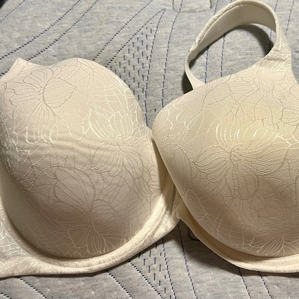 Secret Treasures Bra
